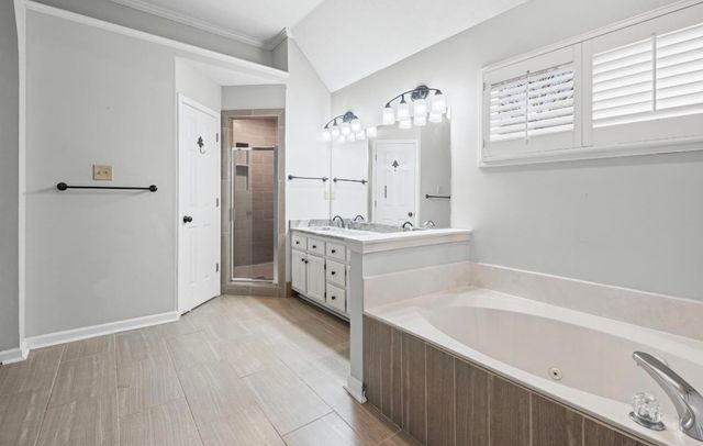 230 W POWELL RD W, Collierville, TN 38017