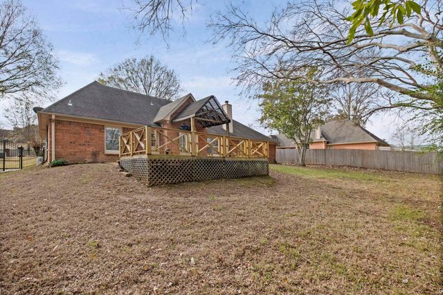 230 W POWELL RD W, Collierville, TN 38017