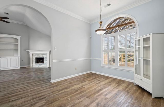 230 W POWELL RD W, Collierville, TN 38017