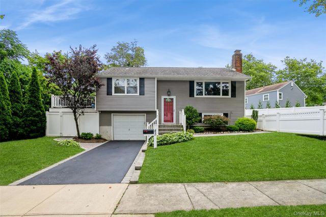 43 Ripley Drive, Northport, NY 11768