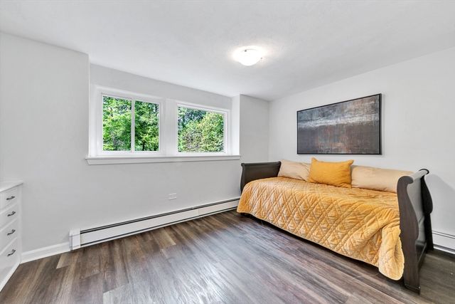 552 Concord Ave, Lexington, MA 02421