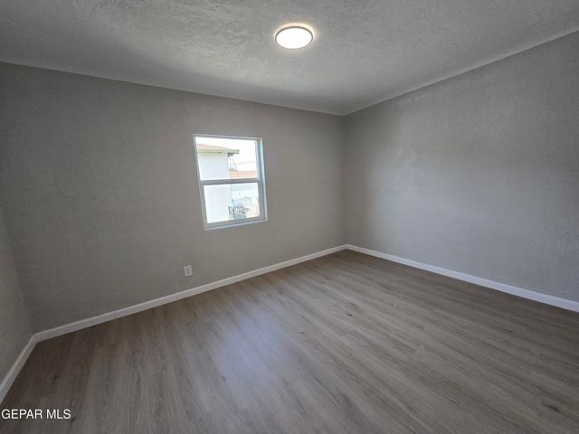 205 WOOLDRIDGE Drive, El Paso, TX 79915