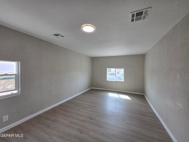 205 WOOLDRIDGE Drive, El Paso, TX 79915