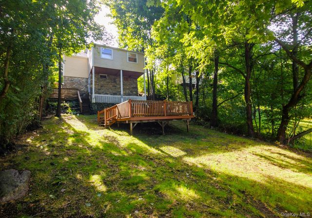 49 Ivy Hill Road, Mahopac, NY 10541
