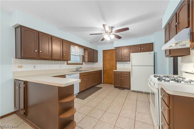 380 Orchardview Road, Seven Hills, OH 44131