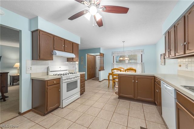 380 Orchardview Road, Seven Hills, OH 44131