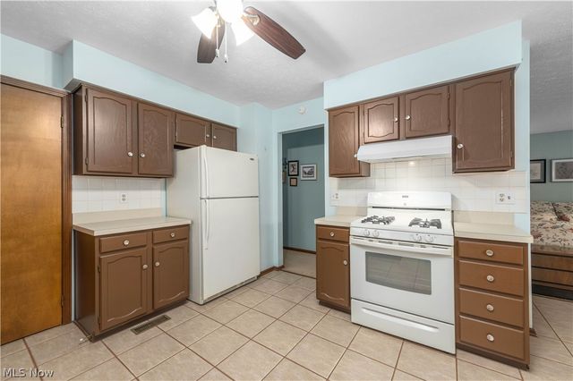 380 Orchardview Road, Seven Hills, OH 44131