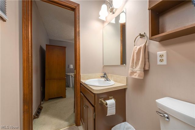 380 Orchardview Road, Seven Hills, OH 44131