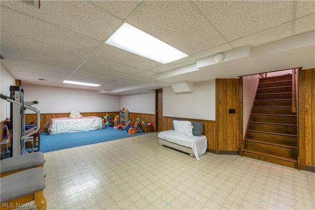 380 Orchardview Road, Seven Hills, OH 44131