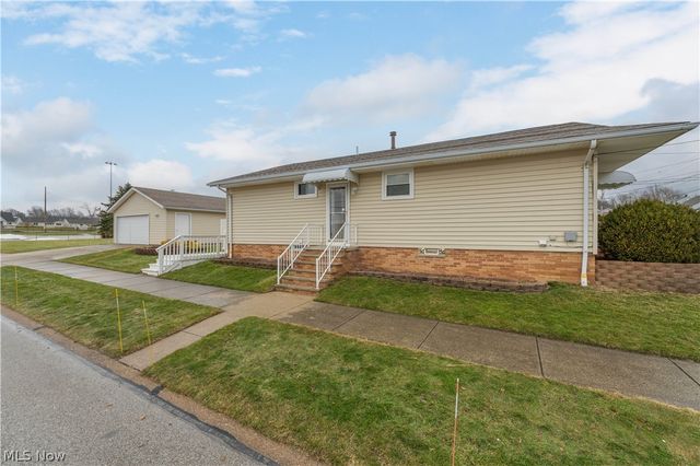 380 Orchardview Road, Seven Hills, OH 44131