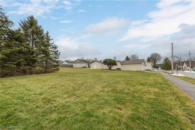 380 Orchardview Road, Seven Hills, OH 44131