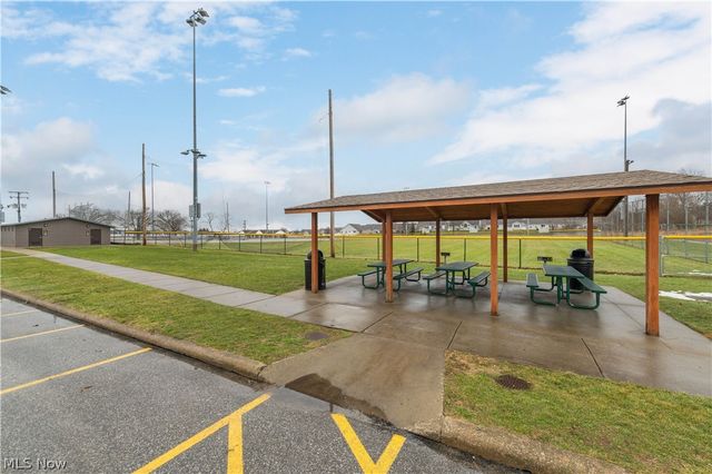 380 Orchardview Road, Seven Hills, OH 44131