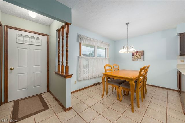 380 Orchardview Road, Seven Hills, OH 44131