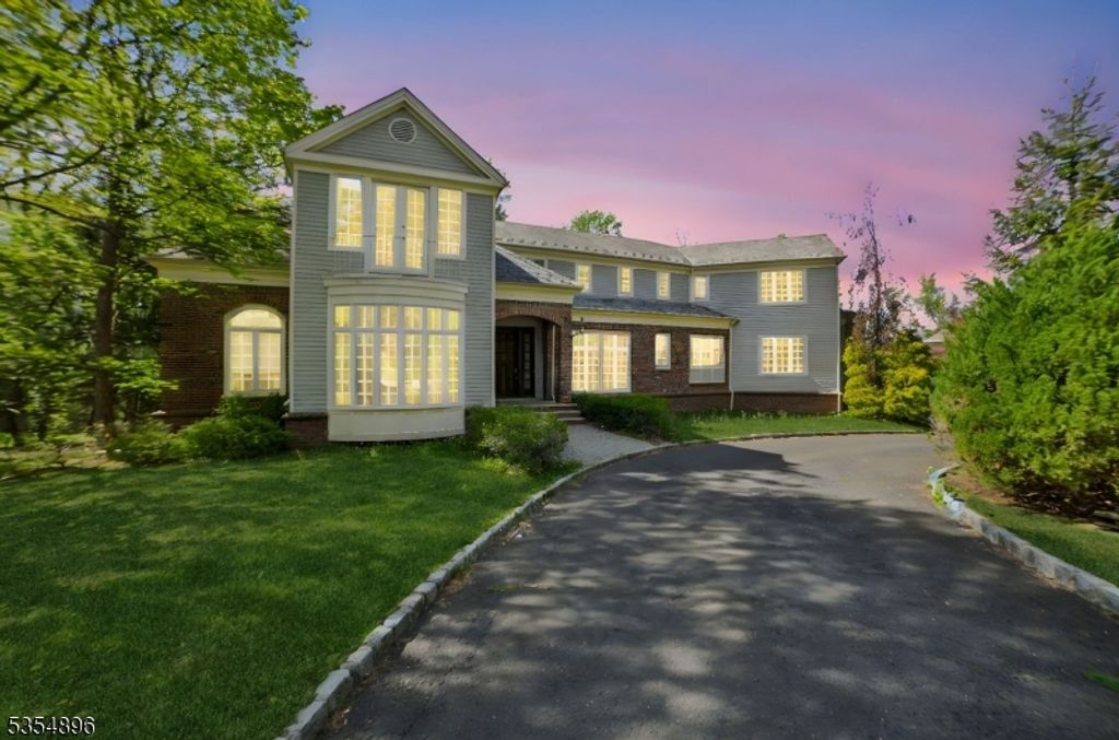 7 Nottingham Way, Warren Twp., NJ 07059