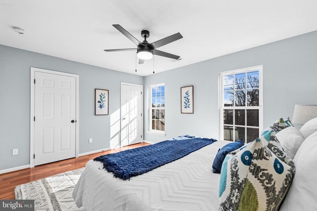 6208 LES DORSON LN, Alexandria, VA 22315