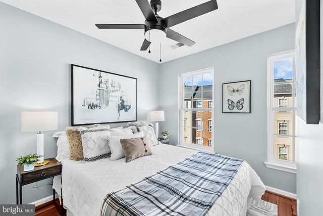 6208 LES DORSON LN, Alexandria, VA 22315