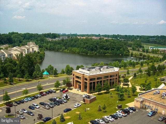 6208 LES DORSON LN, Alexandria, VA 22315