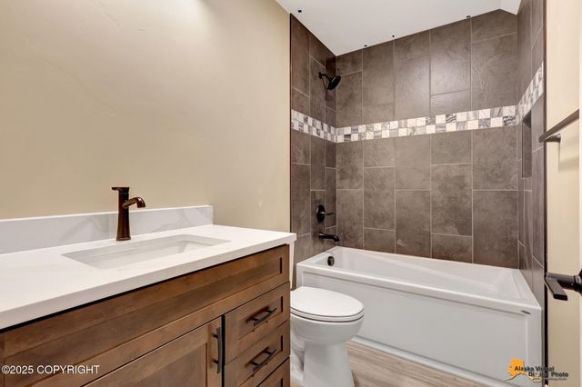 11846 E Kingdom Avenue, Palmer, AK 99645