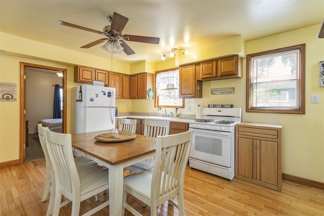 62560 Gilmore Avenue, Dowagiac, MI 49047