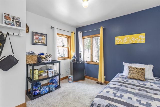 62560 Gilmore Avenue, Dowagiac, MI 49047