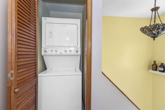 62560 Gilmore Avenue, Dowagiac, MI 49047