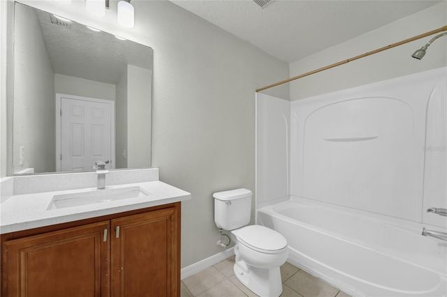 2658 MAYAGUANA STREET, Kissimmee, FL 34747