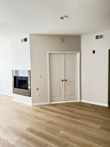 6900 E PRINCESS Drive E 1243, Phoenix, AZ 85054