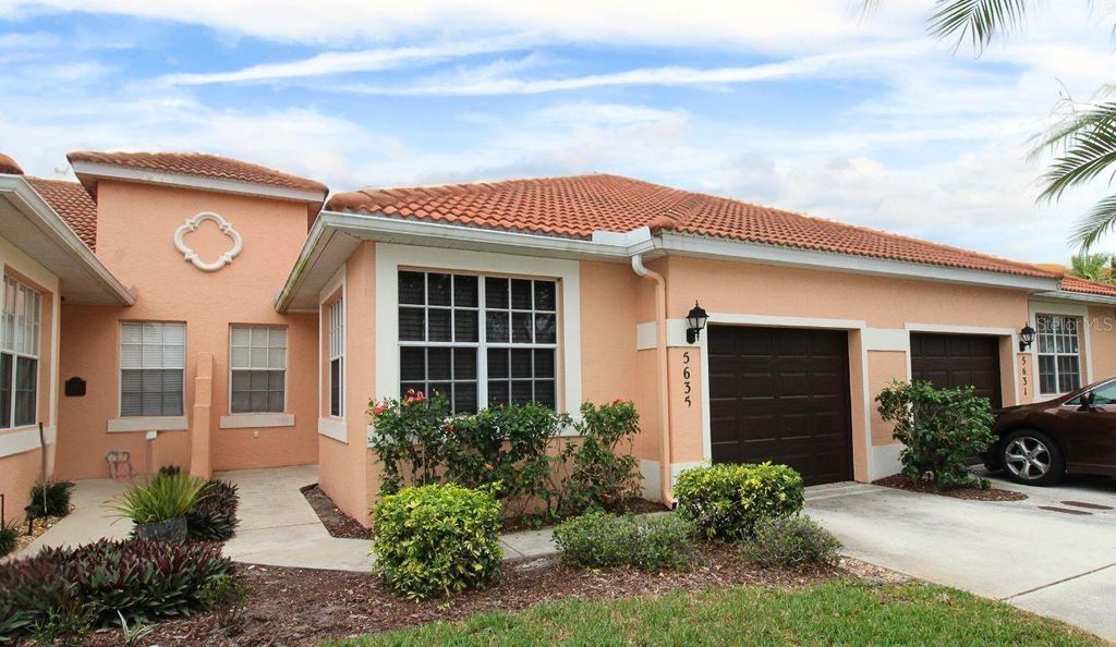 5635 SPANISH POINT COURT, Palmetto, FL 34221
