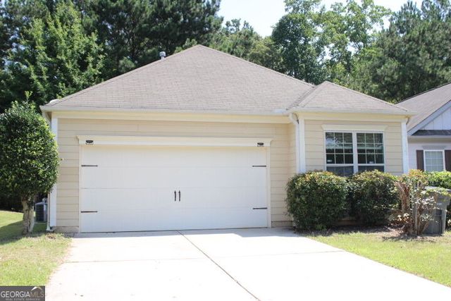234 River Meadow Drive, Lagrange, GA 30241