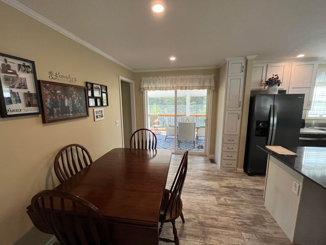 5300 Sparrow Drive NE, Belmont, MI 49306