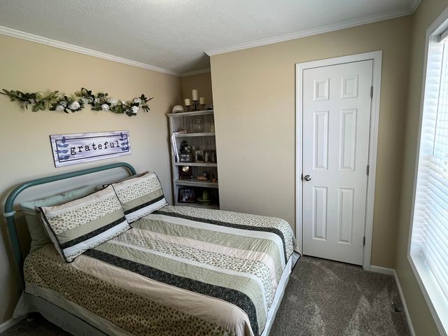 5300 Sparrow Drive NE, Belmont, MI 49306