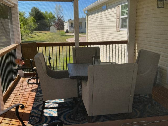 5300 Sparrow Drive NE, Belmont, MI 49306