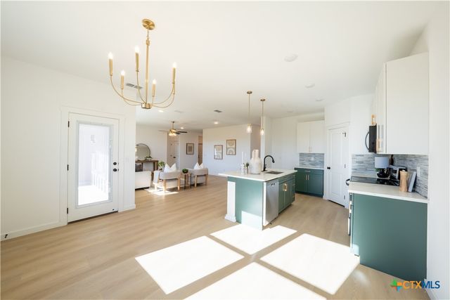 715 Liberty Park Drive, Belton, TX 76513