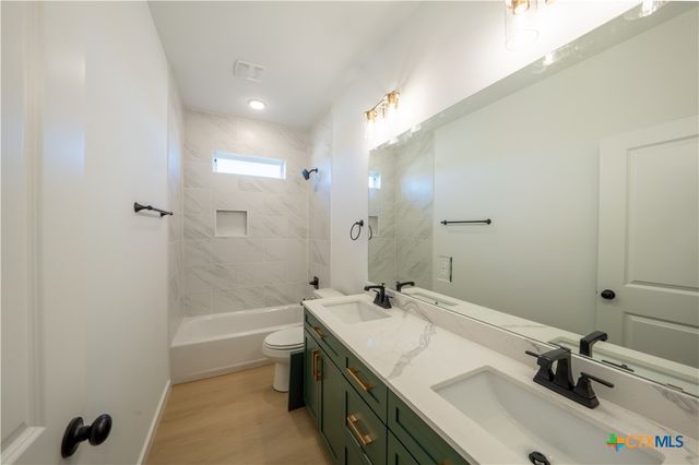 715 Liberty Park Drive, Belton, TX 76513