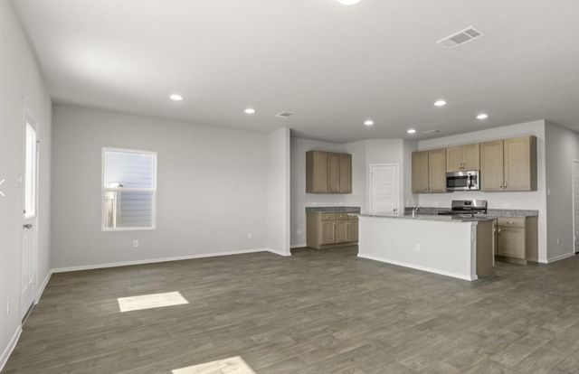 303 Fawn Hill Lane, Sealy, TX 77474