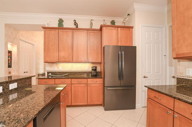 7600 Greenbrier Circle, Port St. Lucie, FL 34986