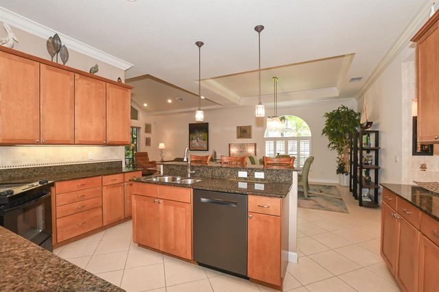 7600 Greenbrier Circle, Port St. Lucie, FL 34986