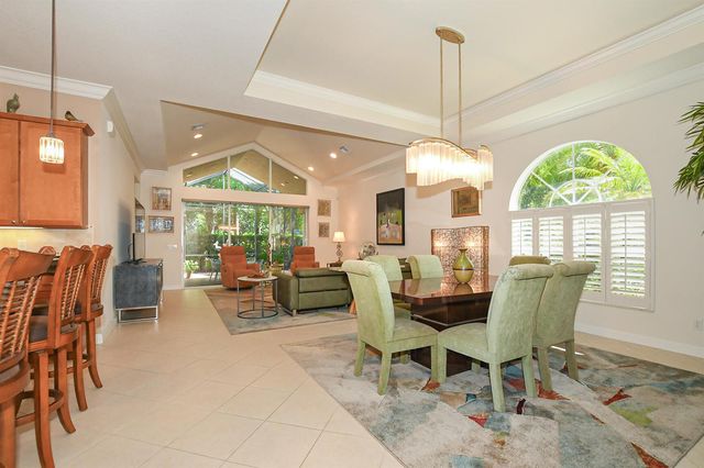 7600 Greenbrier Circle, Port St. Lucie, FL 34986