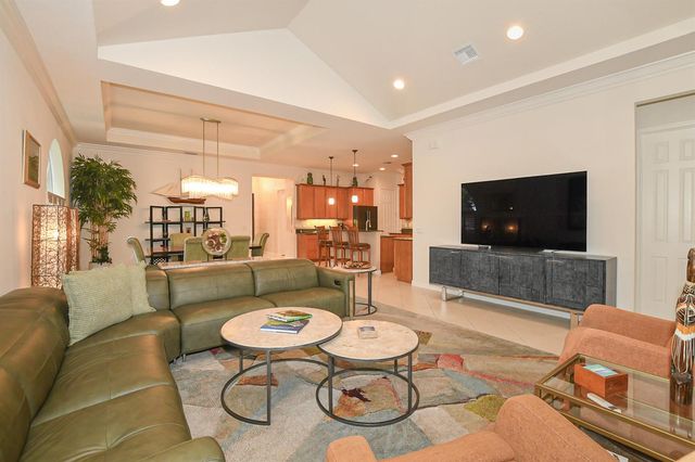 7600 Greenbrier Circle, Port St. Lucie, FL 34986