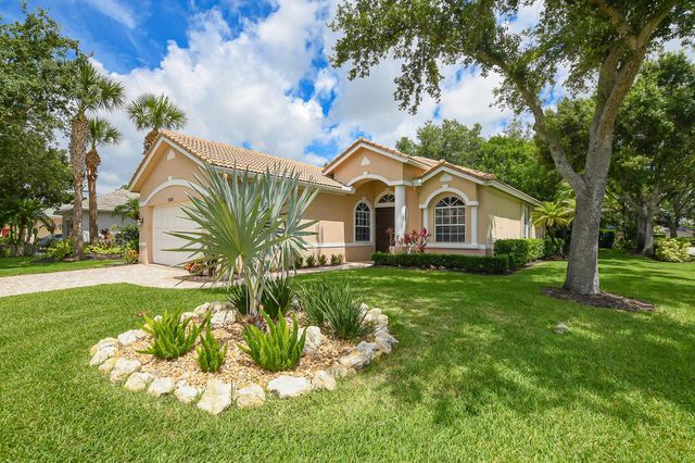 7600 Greenbrier Circle, Port St. Lucie, FL 34986