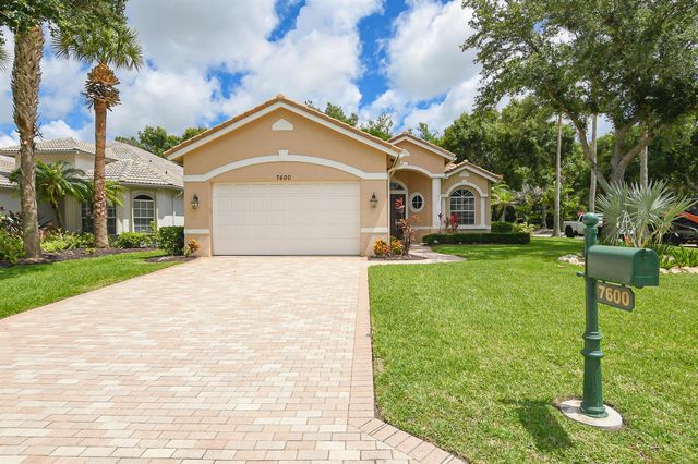 7600 Greenbrier Circle, Port St. Lucie, FL 34986