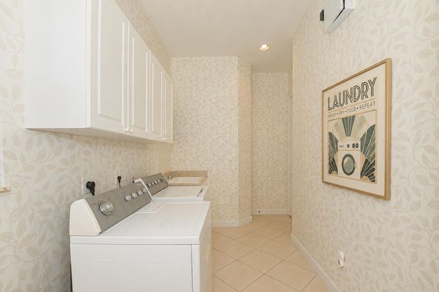 7600 Greenbrier Circle, Port St. Lucie, FL 34986