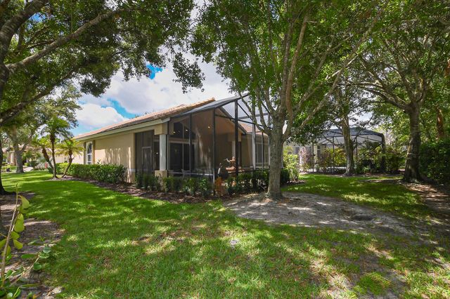 7600 Greenbrier Circle, Port St. Lucie, FL 34986