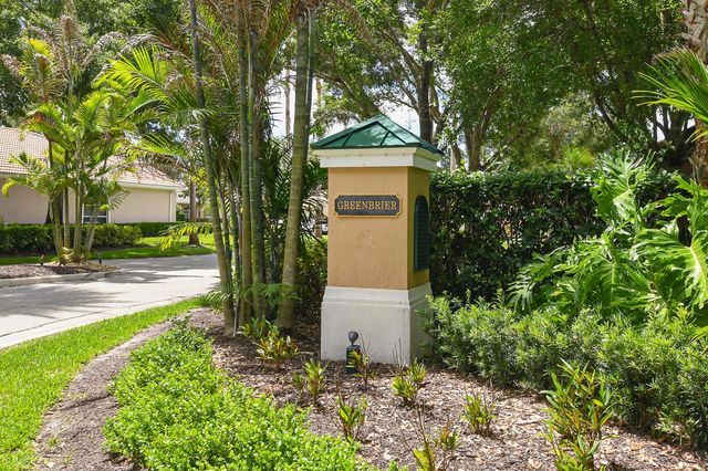 7600 Greenbrier Circle, Port St. Lucie, FL 34986