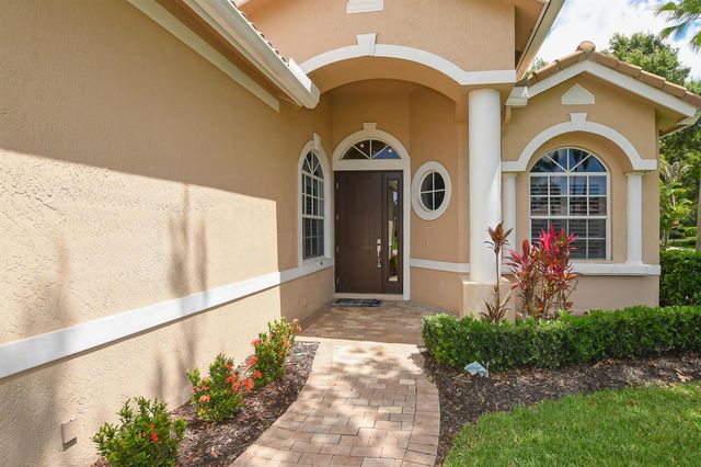 7600 Greenbrier Circle, Port St. Lucie, FL 34986