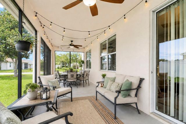 729 MEADOW GLADE DRIVE, Winter Garden, FL 34787