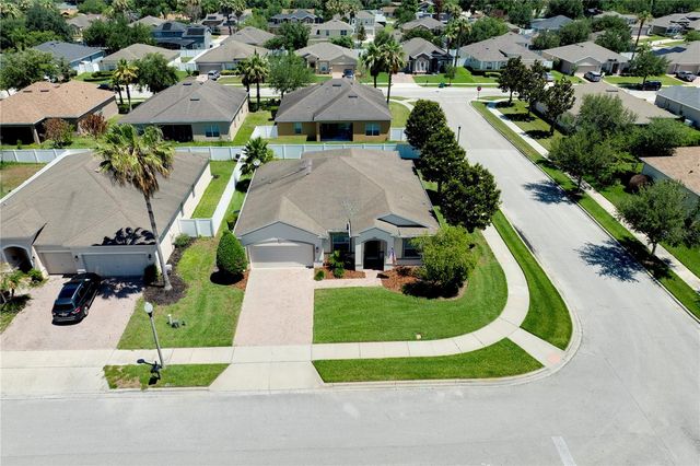 729 MEADOW GLADE DRIVE, Winter Garden, FL 34787
