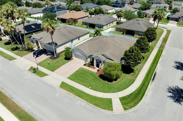 729 MEADOW GLADE DRIVE, Winter Garden, FL 34787