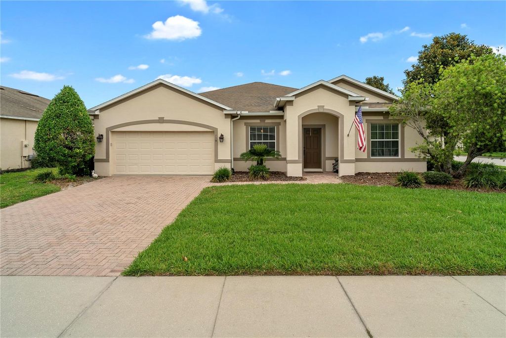 729 MEADOW GLADE DRIVE, Winter Garden, FL 34787