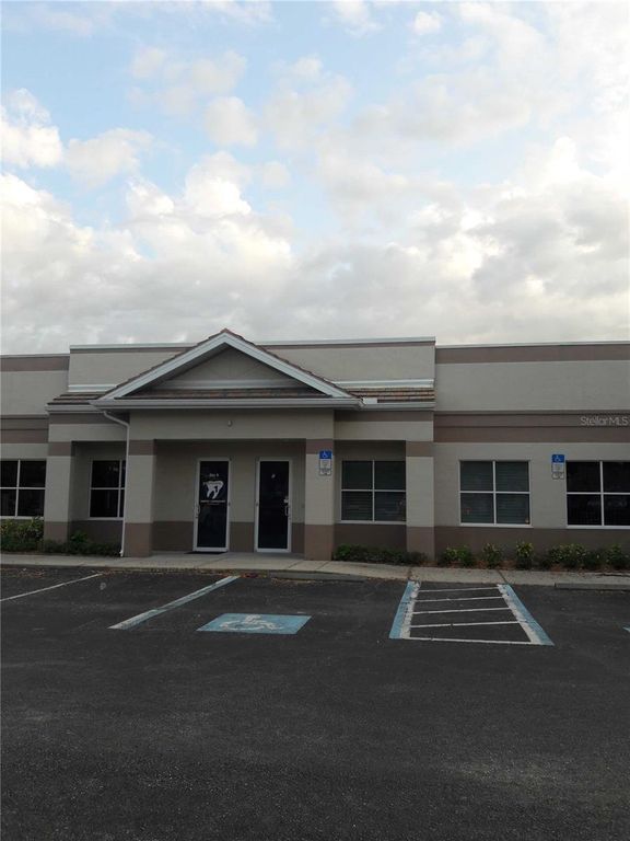 515 27TH STREET E 7, BRADENTON, FL 34208 — exterior